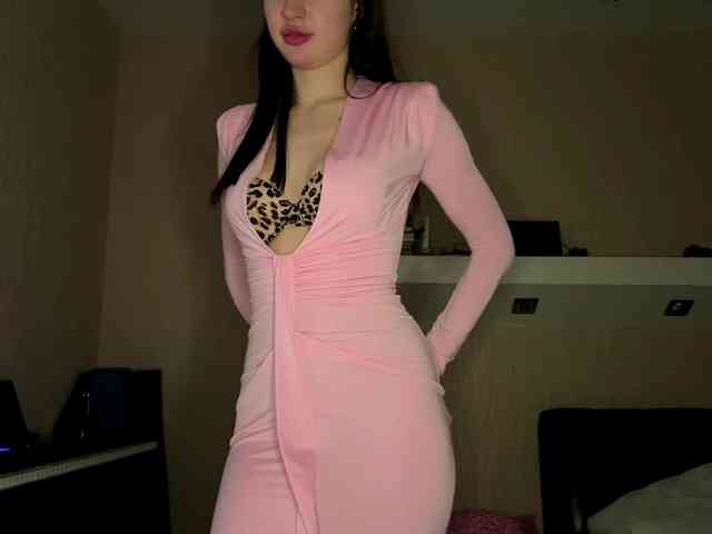 LeontineCuffie webcam