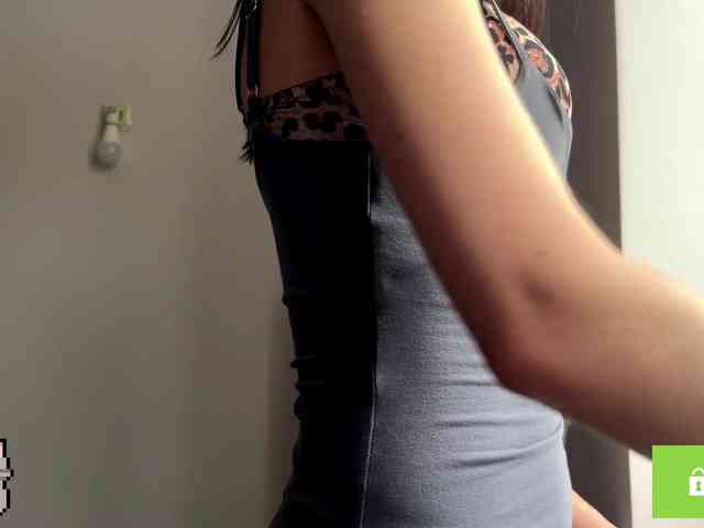 LeontineCuffie LeontineCuffie