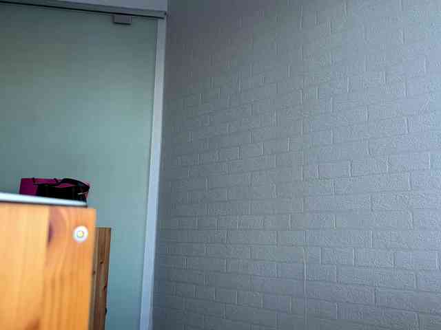 LeontineCuffie webcam