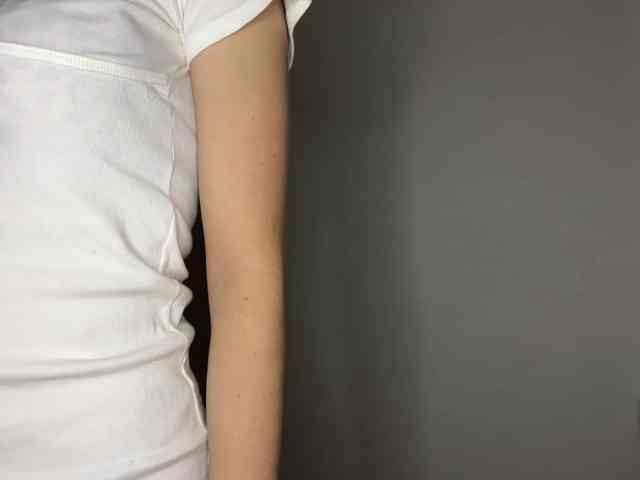 LeontineCuffie webcam