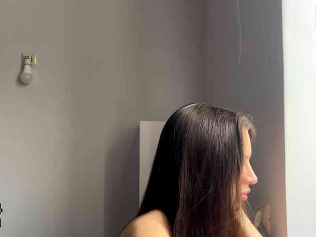 LeontineCuffie LeontineCuffie