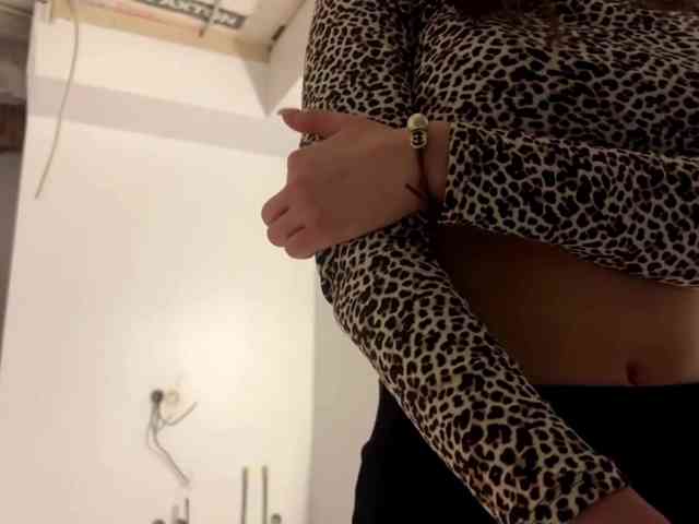 LeontineCuffie LeontineCuffie