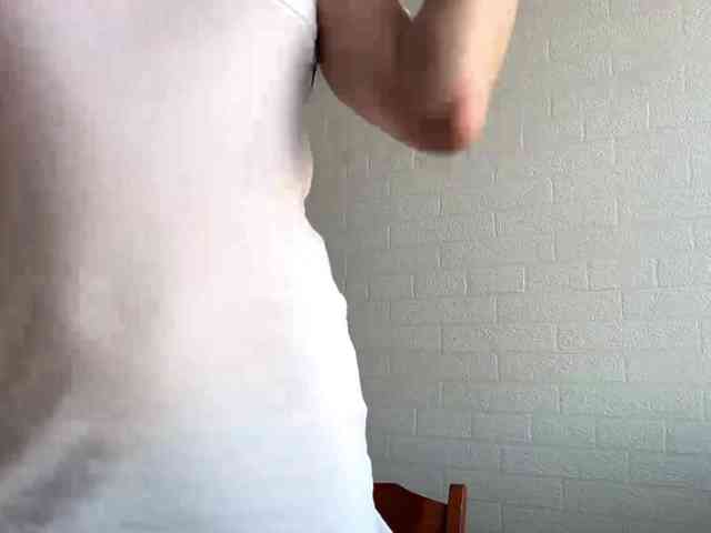 LeontineCuffie webcam