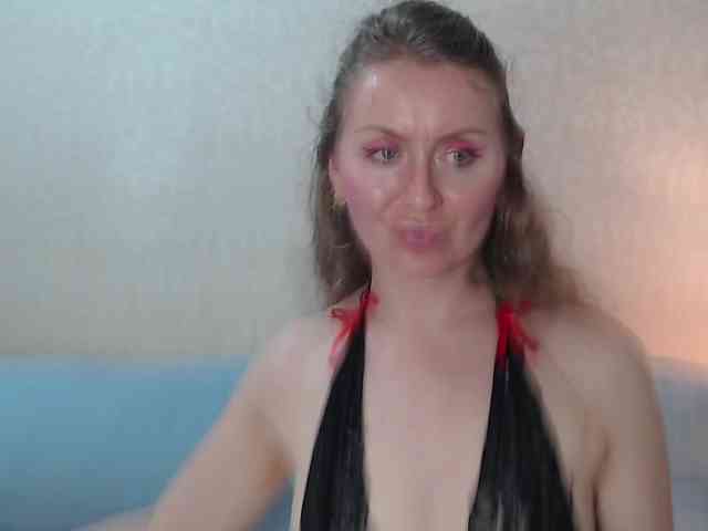 JuliannaAmour webcam