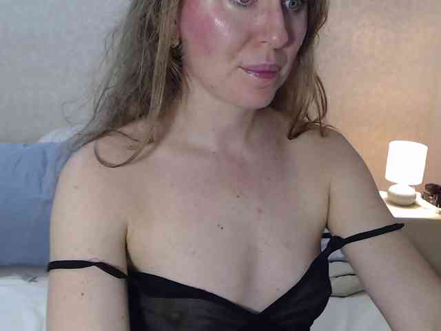 JuliannaAmour webcam