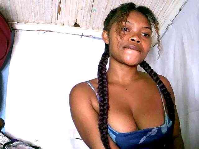 Nadia007 Live Webcam on {site_name}