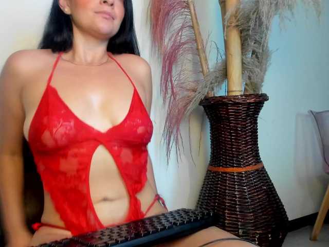 Ashley Moon (Ashley-moon1)