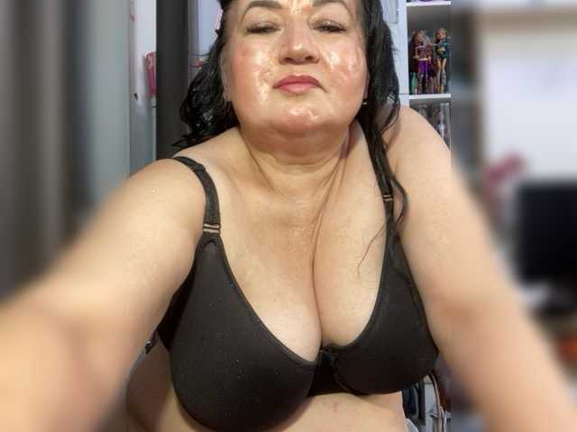  SVETIKBOMBOCHKA chat room