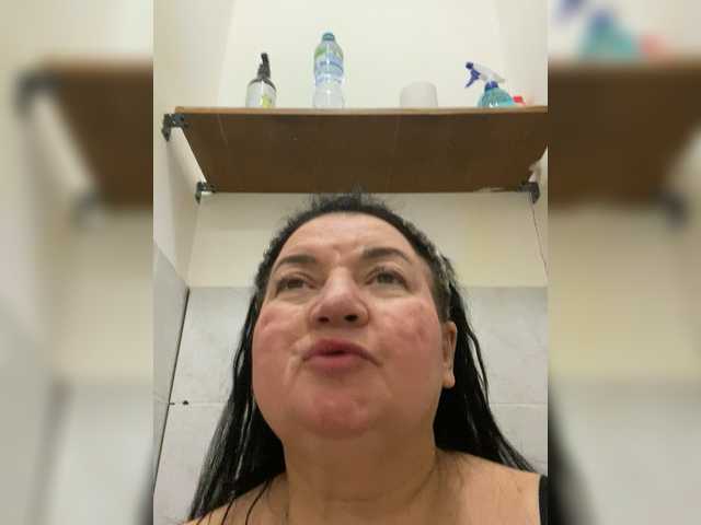 SVETIKBOMBOCHKA's BongaCams show and profile