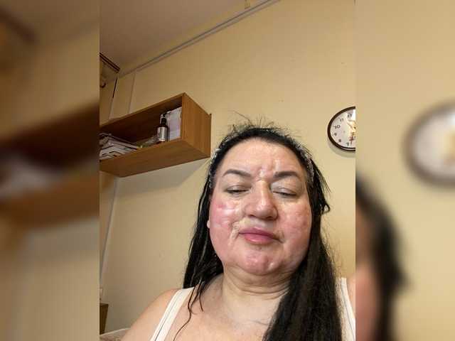 SVETIKBOMBOCHKA from BongaCams is Freechat