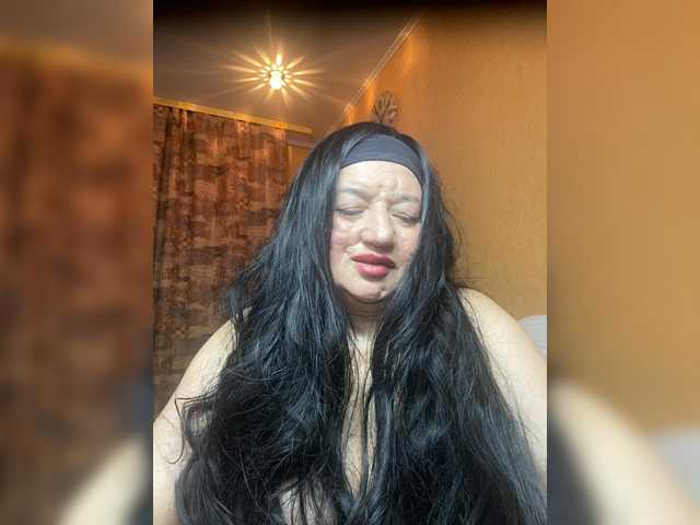 SVETIKBOMBOCHKA's BongaCams show and profile