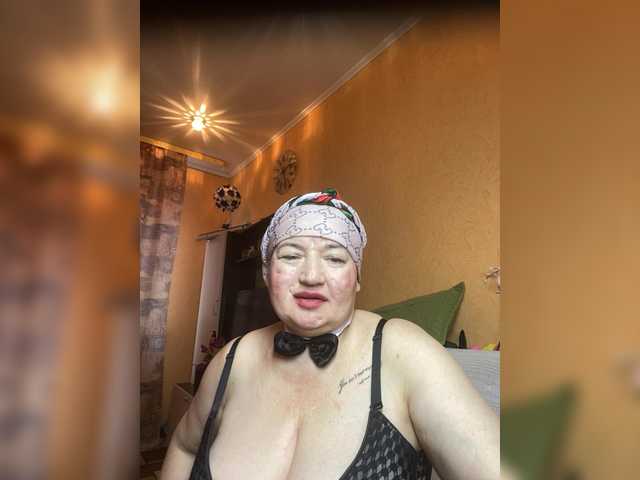 SVETIKBOMBOCHKA's BongaCams show and profile