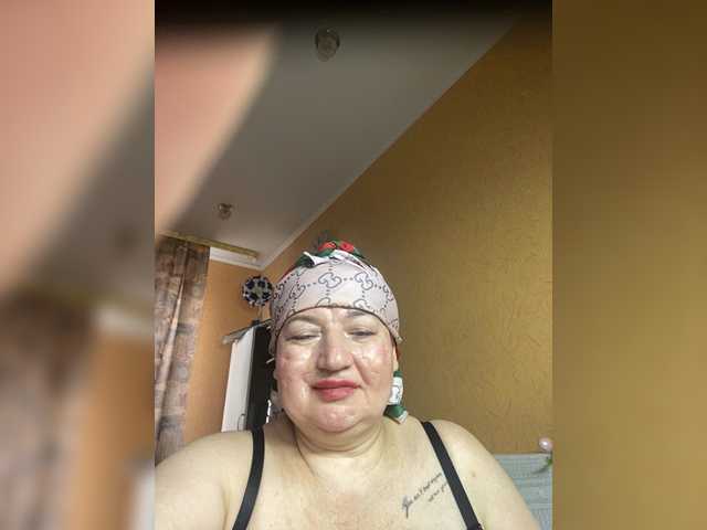 SVETIKBOMBOCHKA's BongaCams show and profile