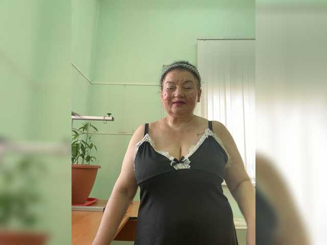 SVETIKBOMBOCHKA's BongaCams show and profile