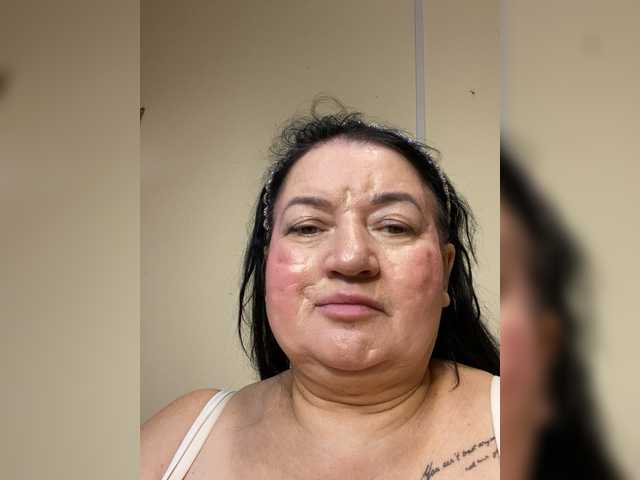 SVETIKBOMBOCHKA's BongaCams show and profile