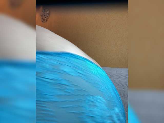 SVETIKBOMBOCHKA's BongaCams show and profile