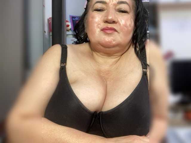  SVETIKBOMBOCHKA chat room