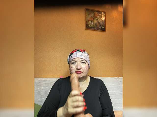 SVETIKBOMBOCHKA's BongaCams show and profile