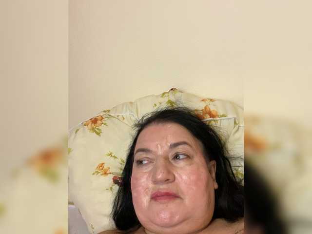 SVETIKBOMBOCHKA's BongaCams show and profile