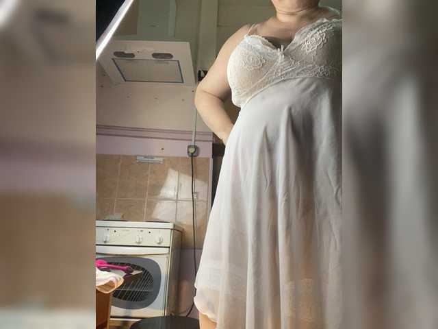 SVETIKBOMBOCHKA's BongaCams show and profile