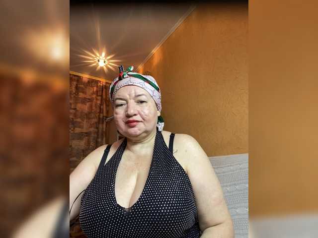 SVETIKBOMBOCHKA's BongaCams show and profile