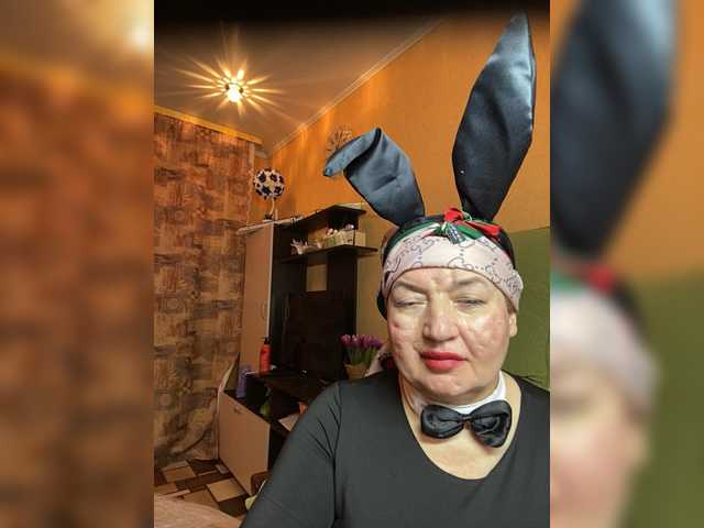 SVETIKBOMBOCHKA's BongaCams show and profile