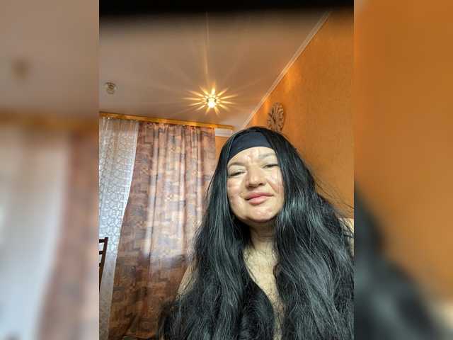 SVETIKBOMBOCHKA's BongaCams show and profile