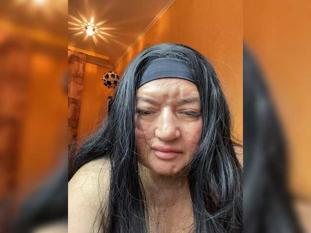 SVETIKBOMBOCHKA's BongaCams show and profile