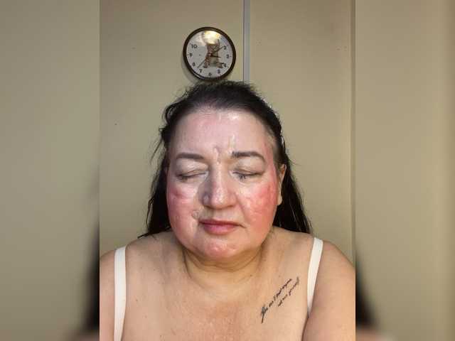 SVETIKBOMBOCHKA's BongaCams show and profile