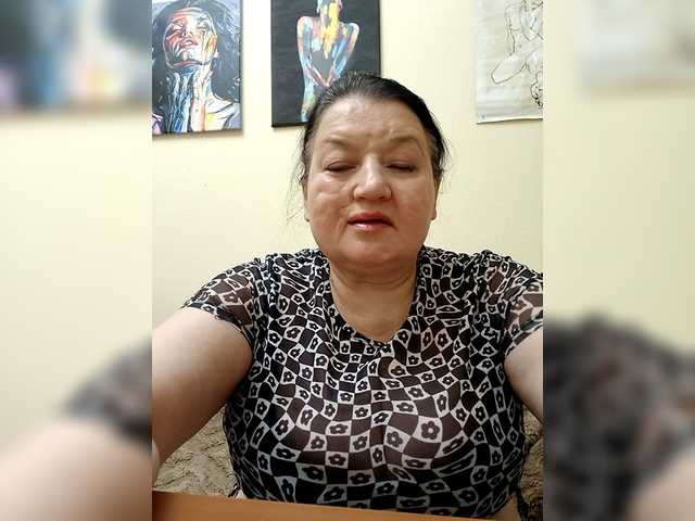 SVETIKBOMBOCHKA Live Cam on BongaCams