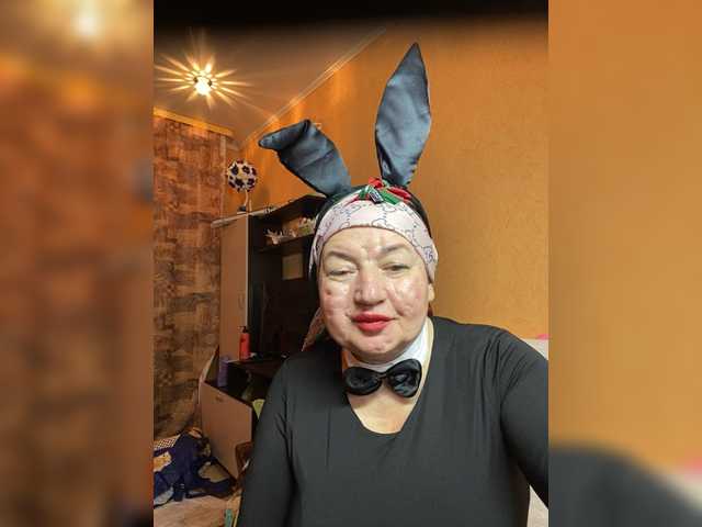 SVETIKBOMBOCHKA's BongaCams show and profile