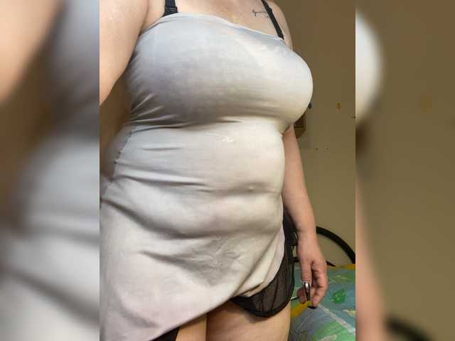 SVETIKBOMBOCHKA from BongaCams