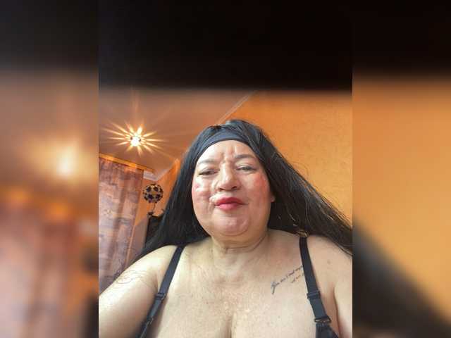 SVETIKBOMBOCHKA's BongaCams profile