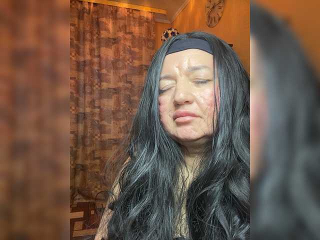 SVETIKBOMBOCHKA's BongaCams show and profile