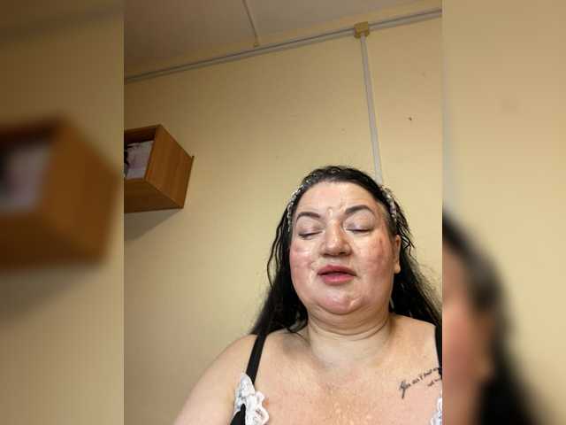 SVETIKBOMBOCHKA from BongaCams is Freechat