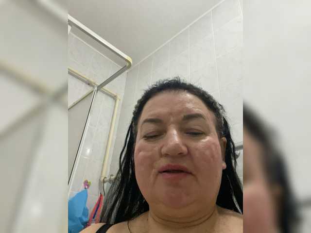 SVETIKBOMBOCHKA's BongaCams show and profile