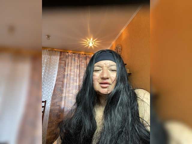 SVETIKBOMBOCHKA's BongaCams show and profile