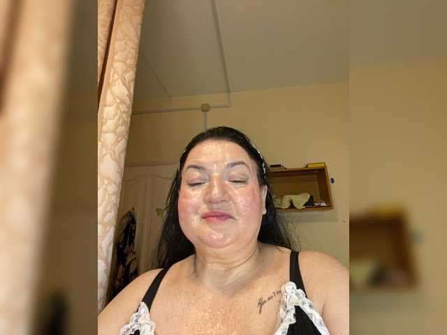 SVETIKBOMBOCHKA's BongaCams show and profile