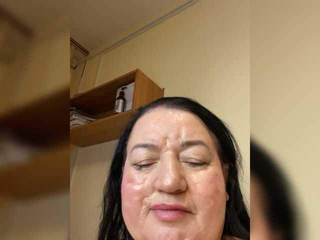 SVETIKBOMBOCHKA's BongaCams show and profile