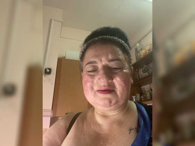 видео SVETIKBOMBOCHKA