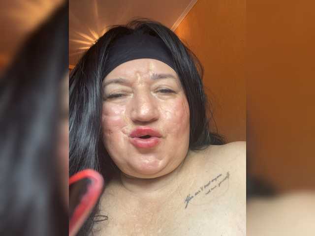 SVETIKBOMBOCHKA's BongaCams show and profile