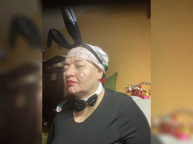 SVETIKBOMBOCHKA's BongaCams show and profile