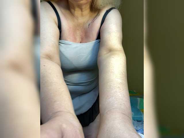 SVETIKBOMBOCHKA from BongaCams