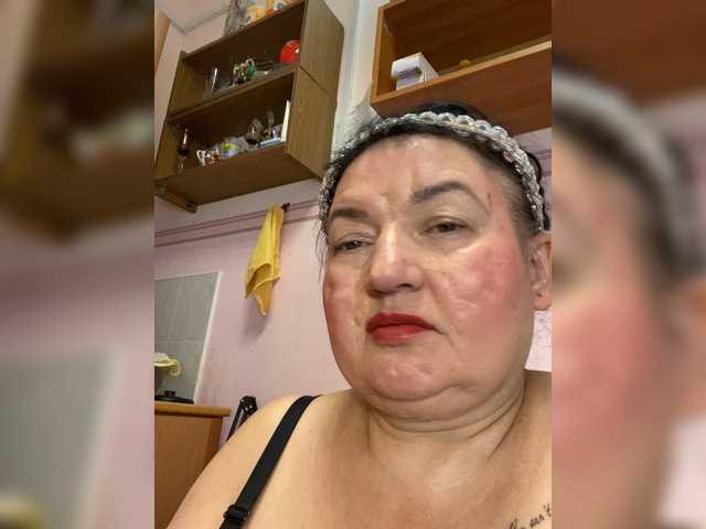 SVETIKBOMBOCHKA's BongaCams show and profile