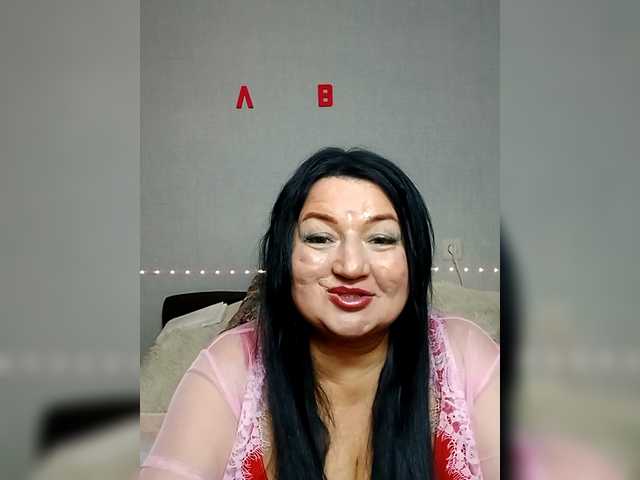 SVETIKBOMBOCHKA's BongaCams show and profile