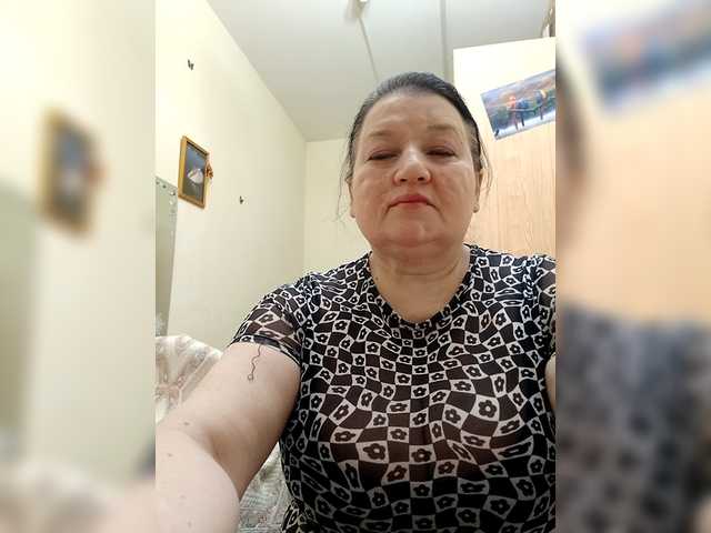 SVETIKBOMBOCHKA's BongaCams show and profile