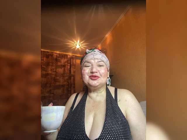 SVETIKBOMBOCHKA's BongaCams show and profile