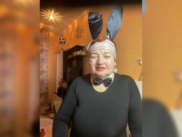 SVETIKBOMBOCHKA's BongaCams show and profile