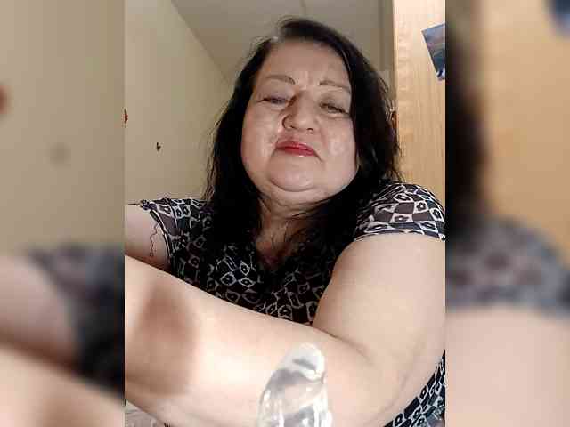 SVETIKBOMBOCHKA Live Webcam on BongaCams