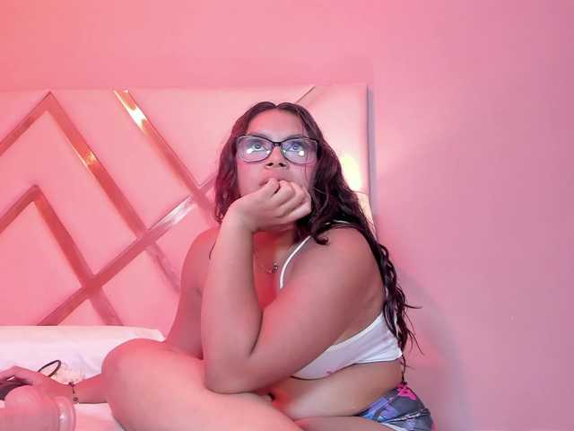 Sex chat gratuit in direct cu GiselJones pe BongaCams